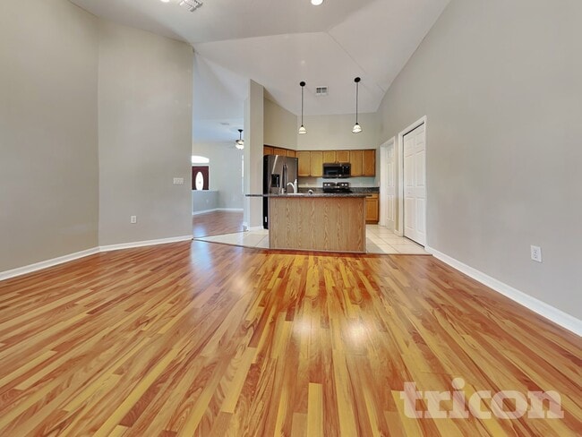 Photo - 12339 Palm Ridge Dr