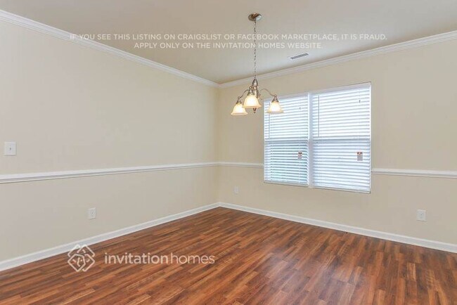 251 Chadford Pl