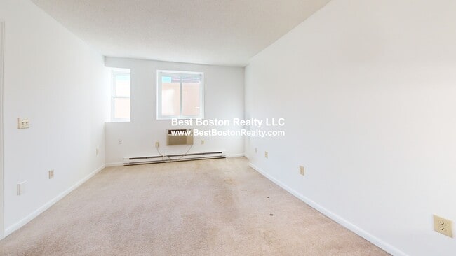 Photo - 216 Revere Beach Pkwy Unit 4A