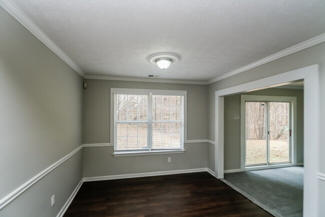 Photo - 7065 Springgrove Ct