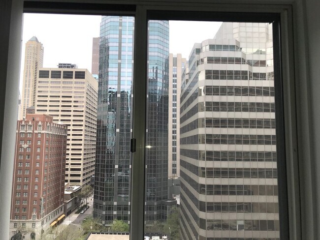 Photo - 211 E Ohio St Unit 1608