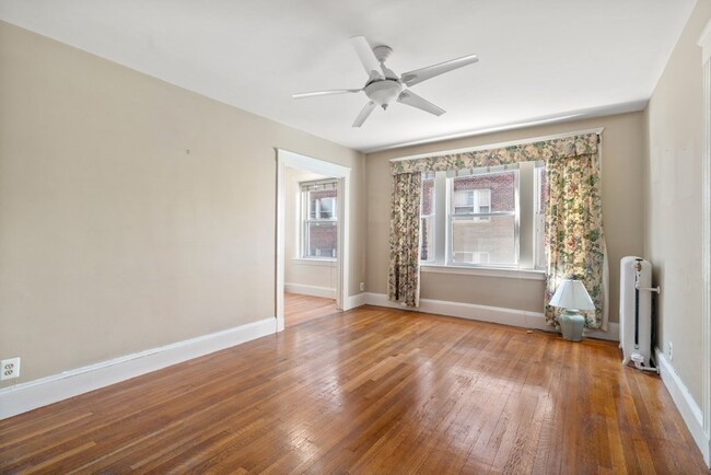 Photo - 1607 Commonwealth Ave Apartments Unit 12A