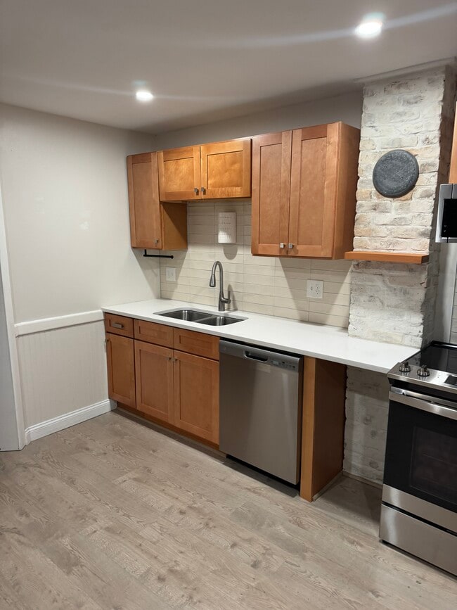 Photo - 24 Margaret St Unit 24L