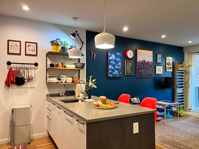 Photo - 311 Hart St Unit 2B