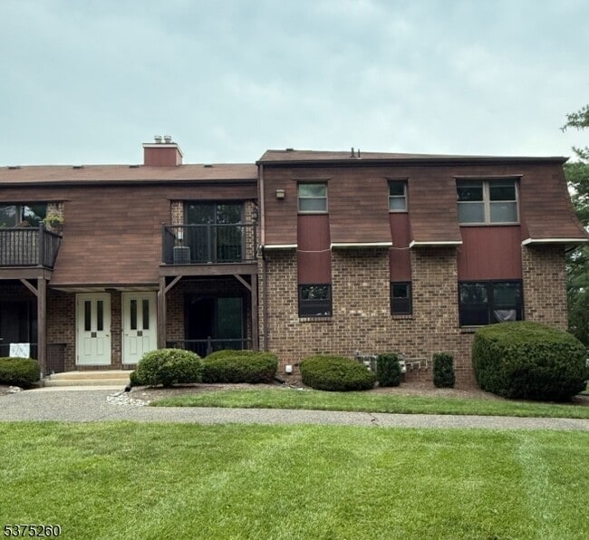 Building Photo - 606 Nottingham Way Rental