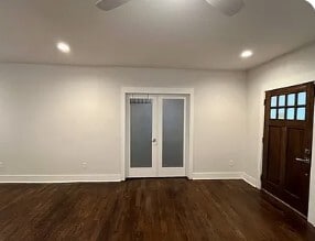 Photo - 874 Westmont Rd SW