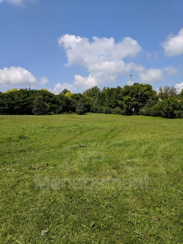 Photo - 2218 Emerald Dr Unit #9