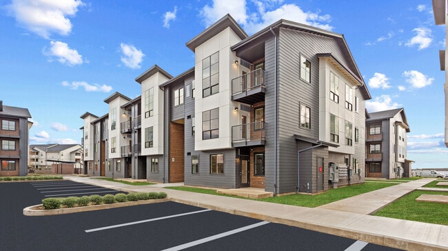 Photo - Allison Summit