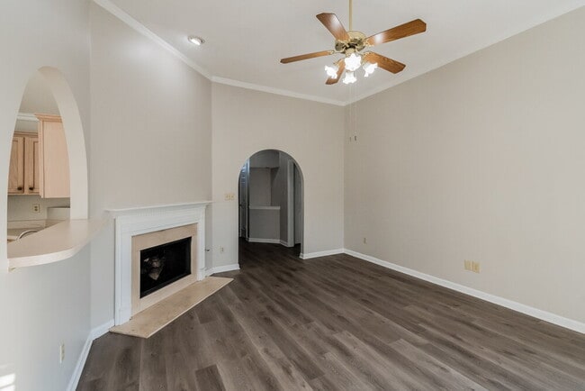 Photo - 406 N Ericson Rd