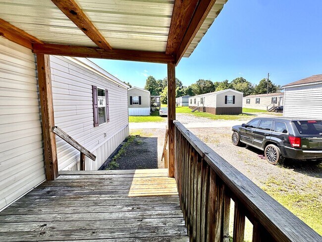 1007 Alexandria Rd SW