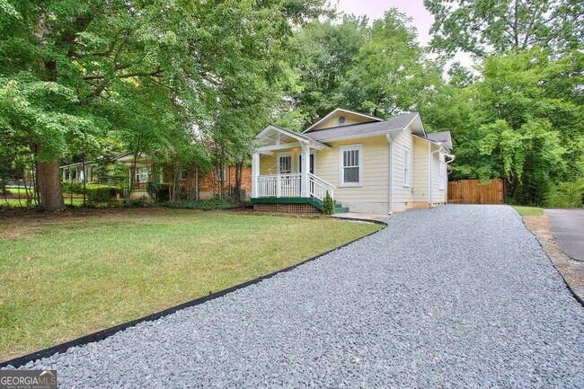 Photo - 1611 Tallulah St NW