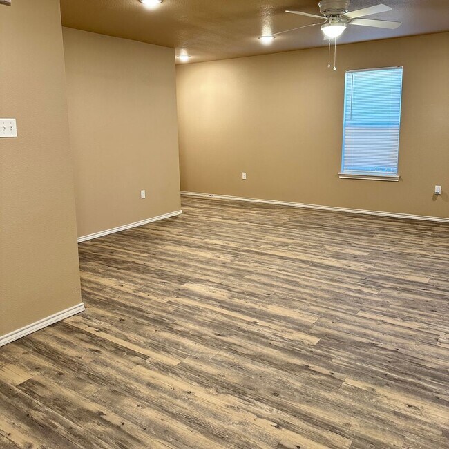 Photo - 1101 Preston Trails Unit A