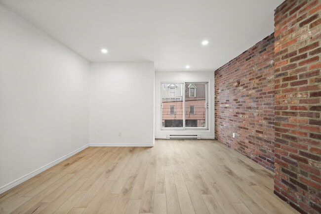 Photo - 1375 Rue La Fontaine