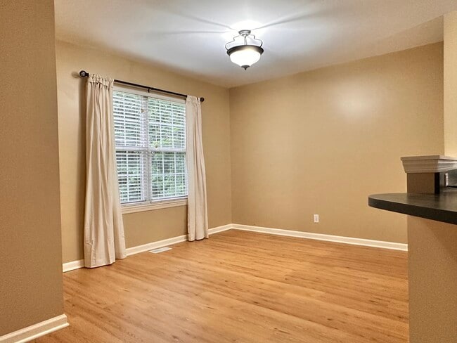 Photo - 11 Westfield Pl