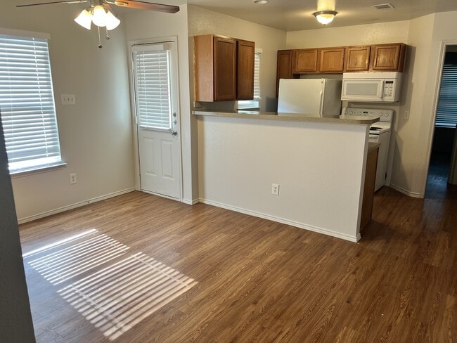 Photo - 7614 Downe Dr Townhome