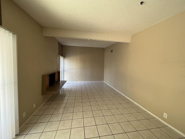 Photo - 1880 Caballero Way