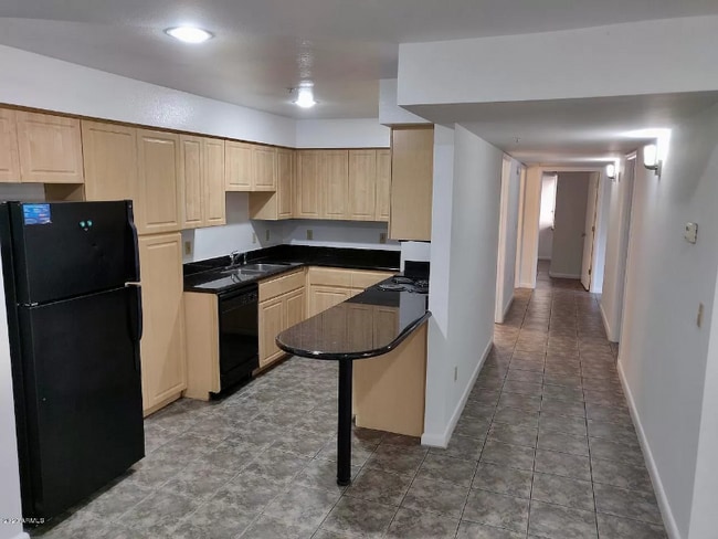 Photo - 1005 E 8th St Unit 1010