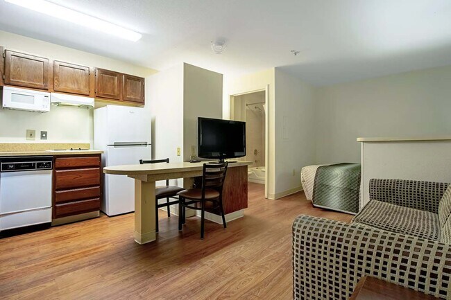 Emerald Suites Black Canyon