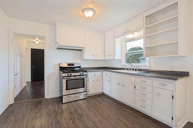 Photo - 202 W Cherry St