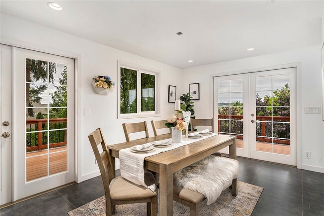 Photo - 10612 157th Ave NE