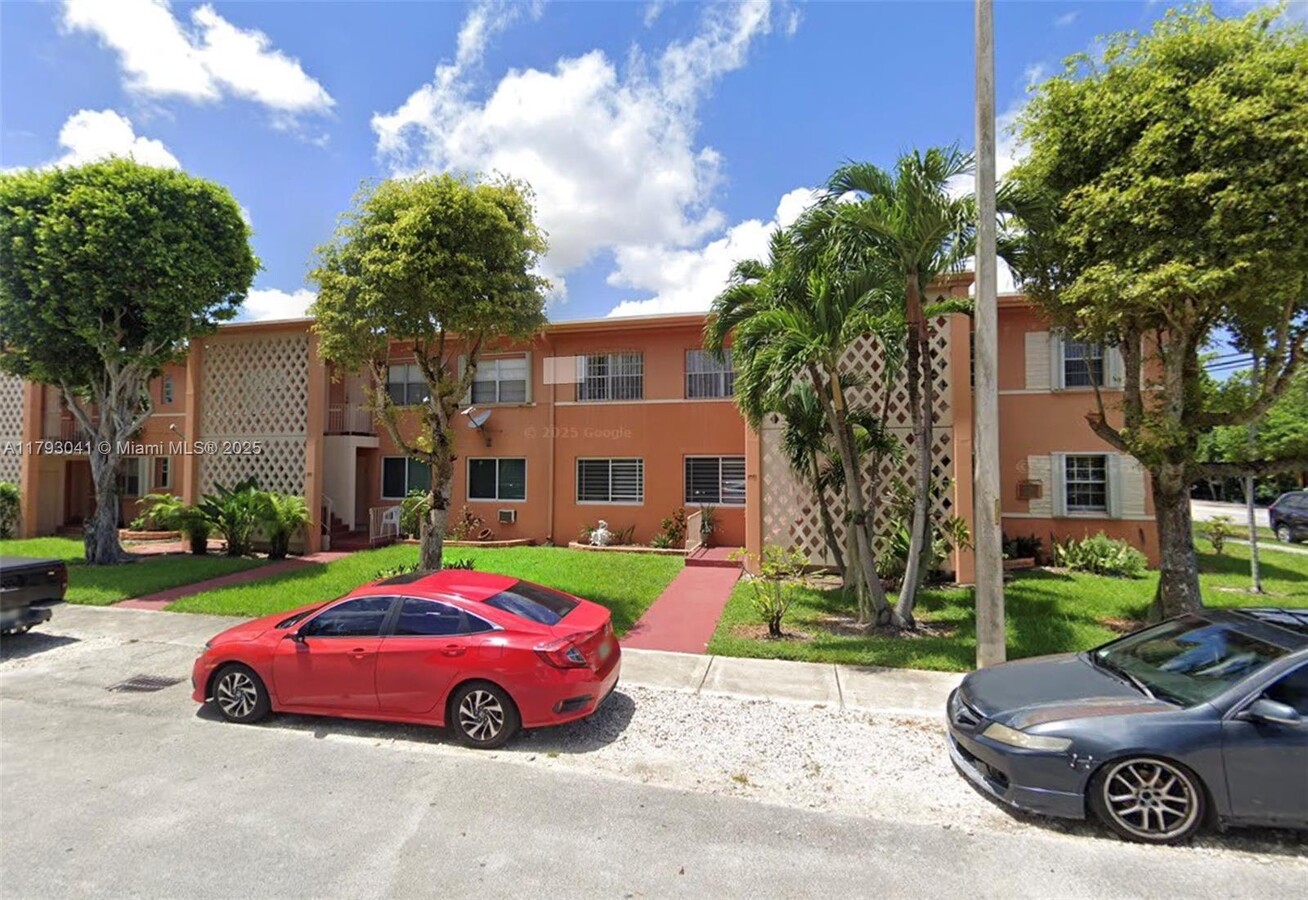 Photo - 3401 SW 10th St Condo Unit 2B
