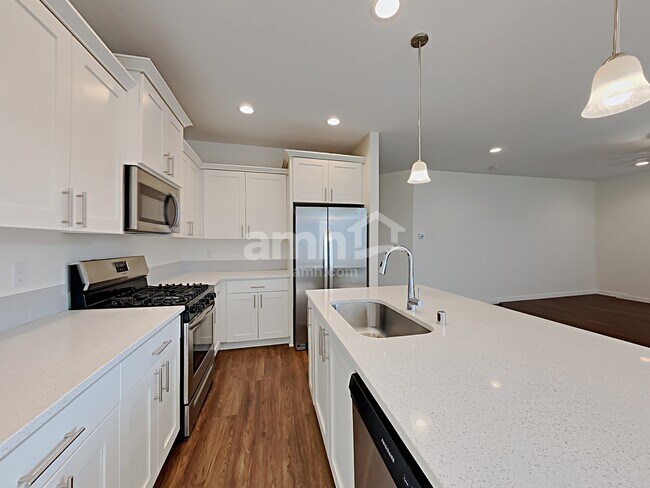 Photo - 1011 NE 12th Ave