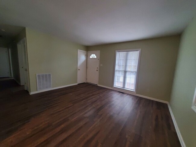 Photo - 202 Bertram Pl