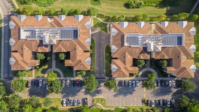 Aerial View - Lake Sherwood Apartments