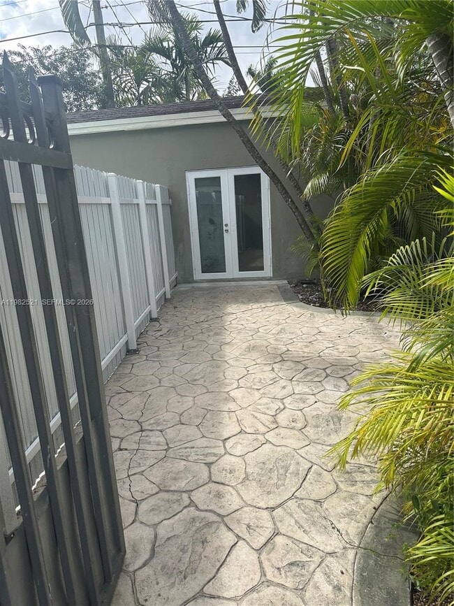 Photo - 11440 SW 47th St Unit Rear