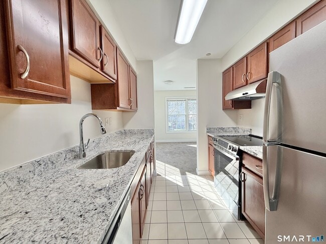 Photo - 22 Fairgate Dr