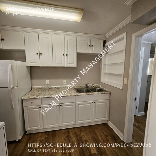 Photo - 2404 Texas Ave