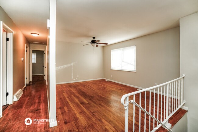 Photo - 2597 Caralee Pl