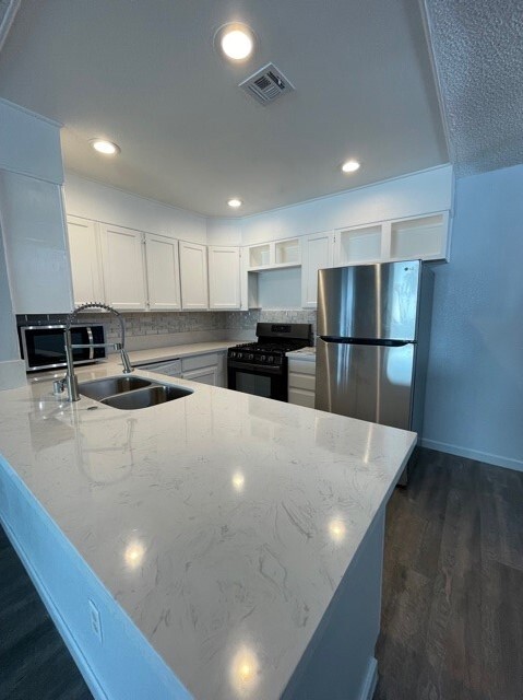 Building Photo - 1406 Santa Margarita St Unit B