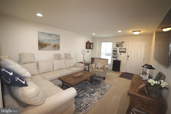 Photo - 130 Intrepid Ln