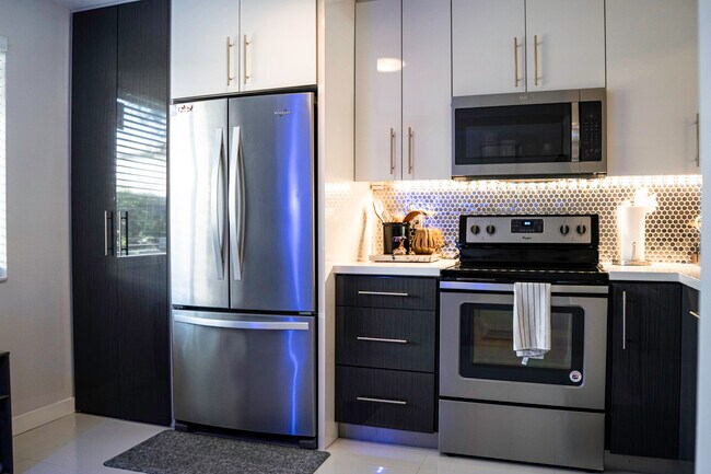 Photo - 55 SE 14th St Unit 1110