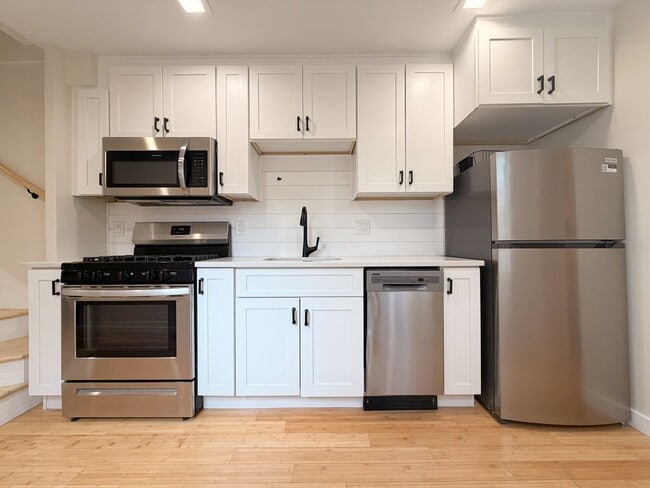 Photo - 1310 Gough St