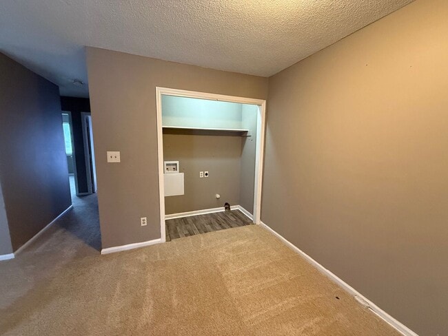 Photo - 3704-1 Nealshire Drive