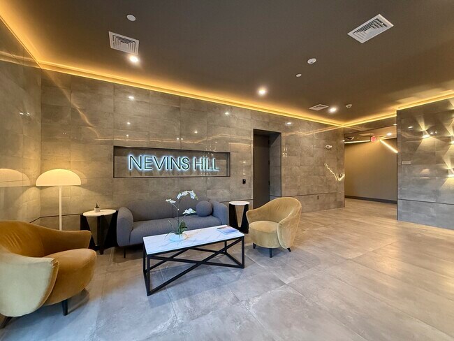 1 Nevins Hl Wy Unidad 408