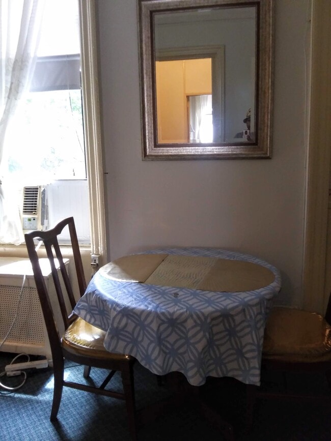 Photo - 556 W 165th St Unit 1