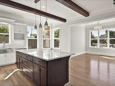 Photo - 615 Blanding St