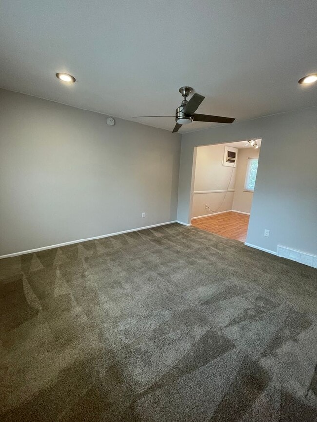 Photo - 9131 W 90th Pl