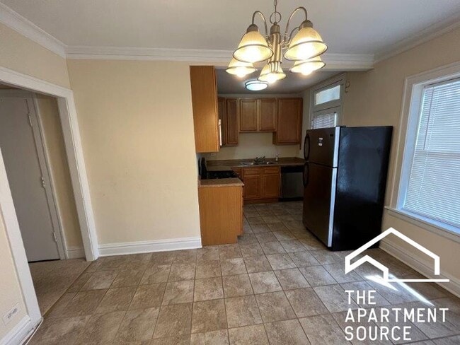 Photo - 602 Elgin Ave Unit 2E