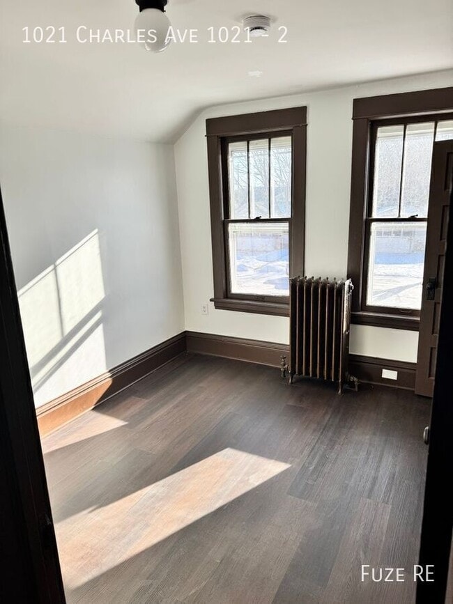 Photo - 1021 Charles Ave Unit 2