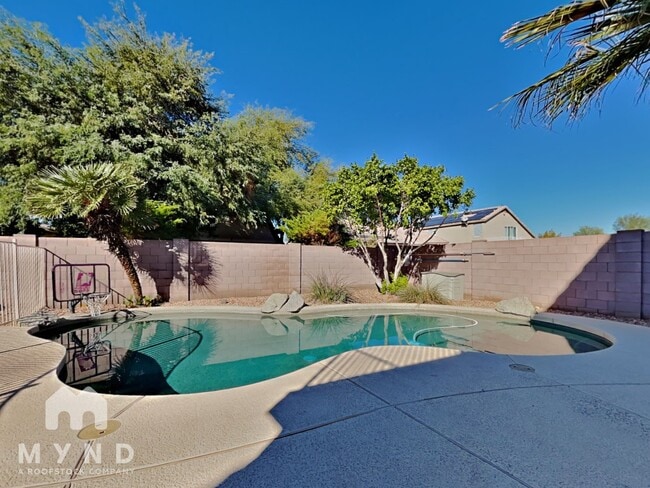 Photo - 22032 N 33rd Dr