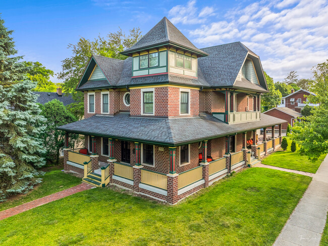 Photo - 203 S Columbia St Casa