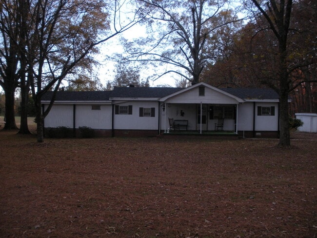 Building Photo - 195 Marshall Park Rental