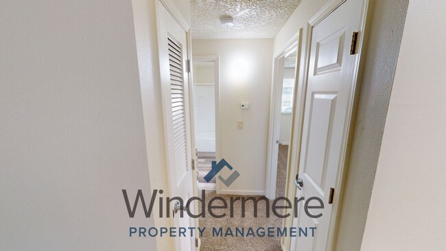 Photo - 1928 J St