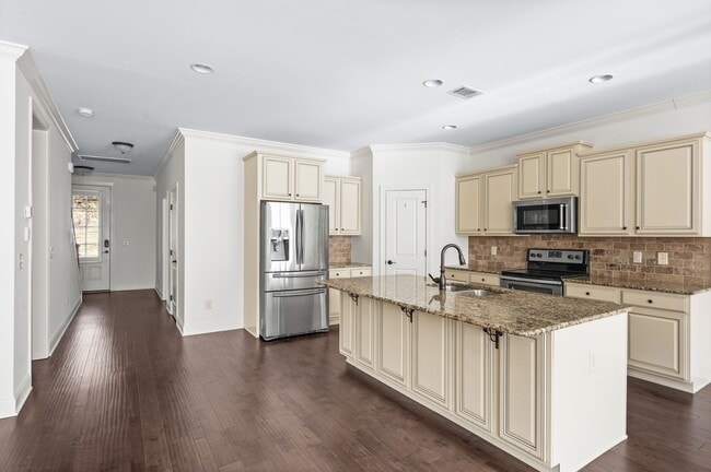 Photo - 2212 Clare Park Dr