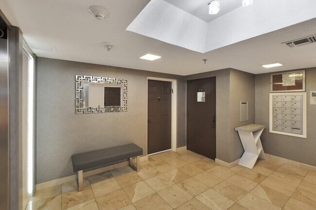 7194 Promenade Dr Unit 102