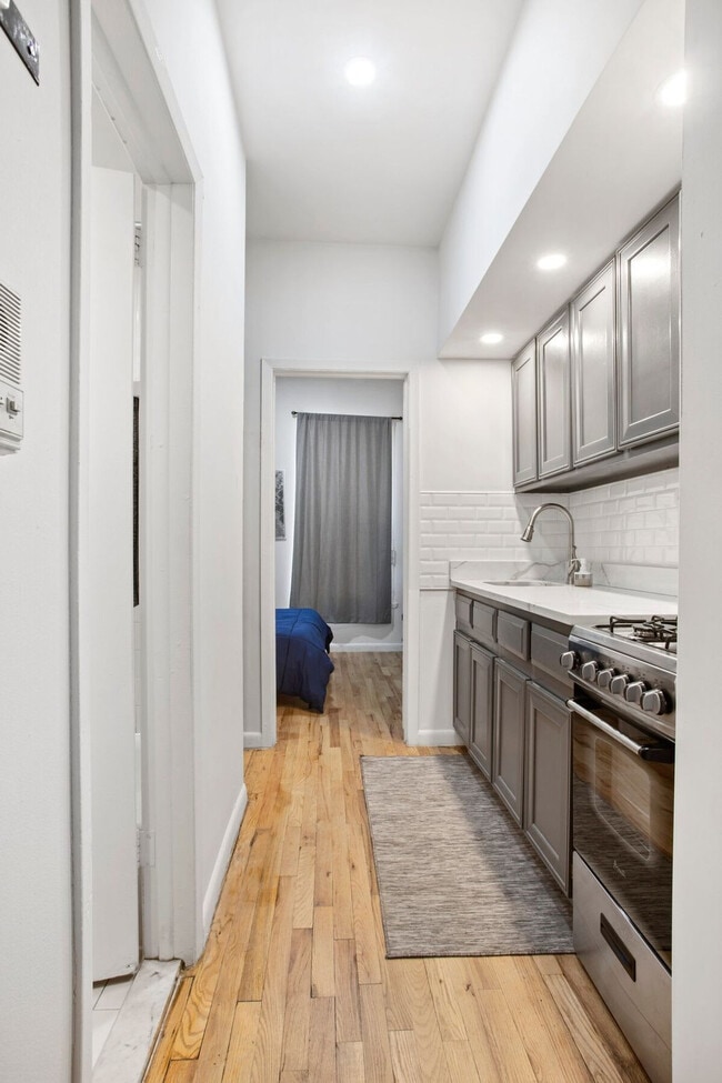 Photo - 343 E 118th St Unit ID1285571P